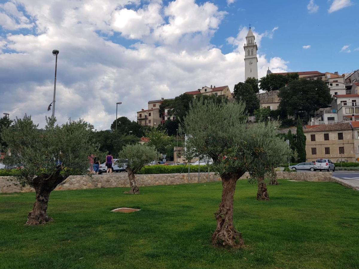 Apartment Kolaric Novi Vinodolski Εξωτερικό φωτογραφία